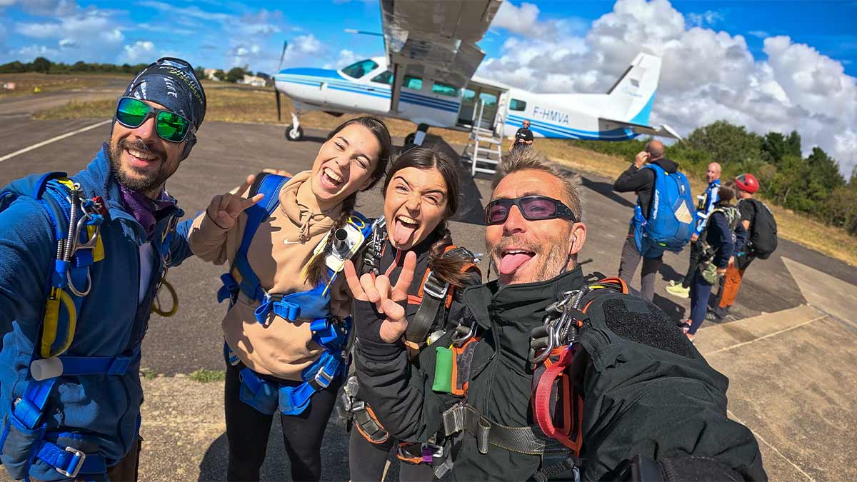 Parachutiste en spécialité HALO